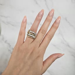 Bague Spinelli Kilcollin 4